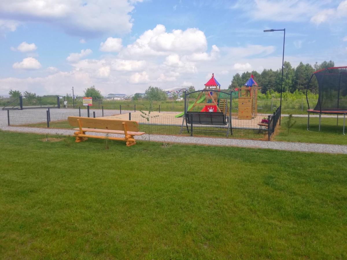 Grabska Osada Apartamenty - 100M Od Suntago Park-Domki Ogrzewane Caloroczne Mszczonów Exterior foto
